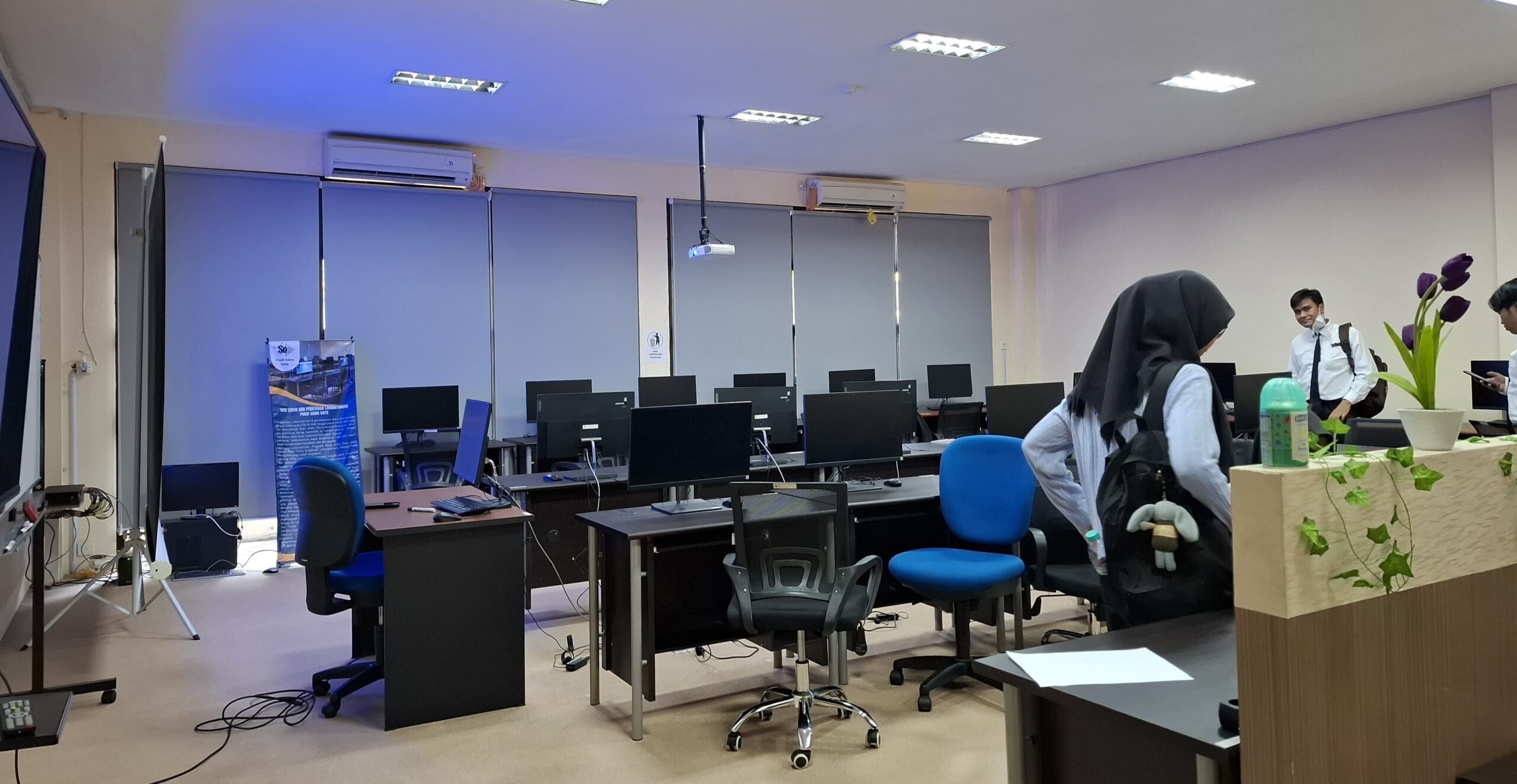 Lab Sain Data